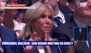 "Celle qui m'importe le plus, qui m'apporte le plus": l'hommage d'Emmanuel Macron à son épouse Brigitte lors de son meeting à Paris