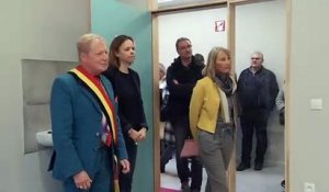 VID_20220401_10231Inauguration de l'extension de l'école communale maternelle d'Estaimpuis en présence de la ministre Caroline Désir et du bourgmestre Daniel Senesael2