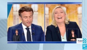 Rare moment de complicité et d’autodérision entre Marine Le Pen et Emmanuel Macron : “On est beaucoup plus disciplinés qu’il y a 5 ans !”