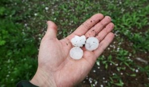 Caroline du Sud : une tempête de grêle incroyable a été filmée par une habitante