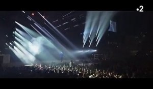 Damso chante "Macarena" en live à Paris