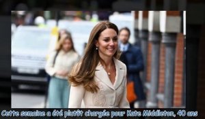 Kate Middleton sublime en total look crème pour son premier engagement en duo avec la princesse Anne