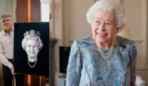 Le photographe de la reine dit qu'un simple "chuchotement à l'oreille de Sa Majesté" a assuré un por