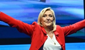 Marine Le Pen s'en prend à Jean-Luc Mélenchon !
