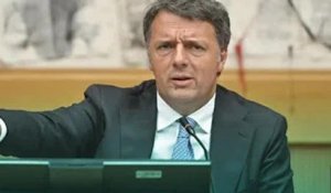"Conte fa tweet inv3ce di far dimettere i ministri". Renzi stuzzica il leader M5s