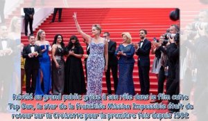 Cannes 2022 - Sharon Stone fait le show sur le tapis rouge dans une magnifique robe à motifs
