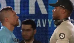 Poids lourds - Le face-à-face intense entre Anthony Joshua et Oleksandr Usyk