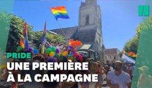Ces images de la première "Pride des campagnes" dans la Vienne font chaud au cœur