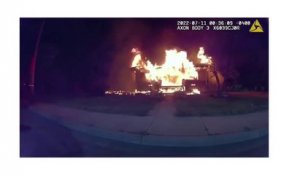 Sauvetage de plusieurs enfants d'une maison en feu par un livreur de pizza