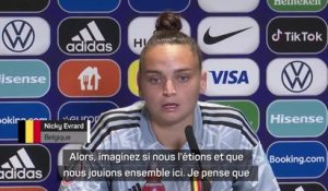 Euro 2022 (F) - Evrard : "Prendre les mesures pour améliorer le foot féminin en Belgique"