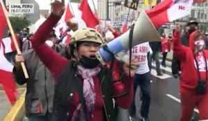 "Démissionne, corrompu !" manifestation contre le Premier ministre péruvien Pedro Castillo