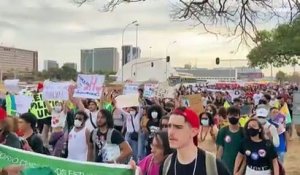 Brésil : manifestations pour défendre la démocratie
