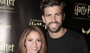 GALA VIDEO - Gérard Piqué a déjà oublié Shakira : il embrasse une mystérieuse jeune femme ! (1)