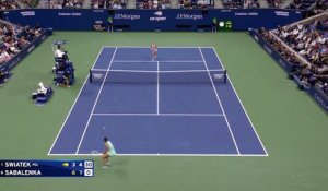 US Open - Swiatek renverse Sabalenka et rejoint Jabeur en finale