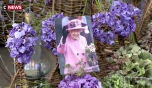 Mort d'Elizabeth II : l'émotion des Ecossais à Edimbourg