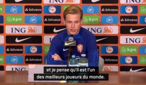 Pays-Bas - Van Gaal et De Jong sous le charme de Lewandowski
