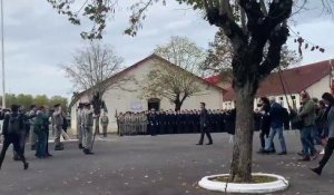 Emmanuel Macron en visite à l'École militaire préparatoire technique de Bourges