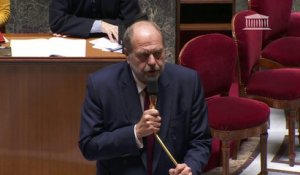 "Un vote historique": Éric Dupond-Moretti réagit au vote des députés en faveur de l'inscription de l'IVG dans la Constitution