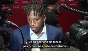 Finale - Fred : "Je dois parler à ma famille, j'ai encore une année de contrat ici"