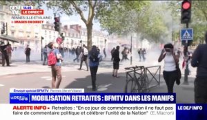 Retraites: les forces de l'ordre font usage de gaz lacrymogènes pour évacuer des manifestants, à Rennes