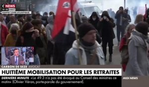 Tensions dans le centre-ville de Nantes entre forces de l'ordre et des manifestants - Regardez