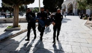 Jérusalem : affrontements nocturnes dans la mosquée Al-Aqsa, plus de 350 arrestations