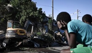 Opération « Wuambushu » à Mayotte : la destruction d’un important bidonville a commencé