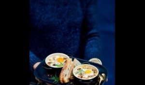 Oeufs cocotte aux morilles et foie gras | regal.fr