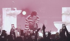 YUNGBLUD - California (Live From Wembley)