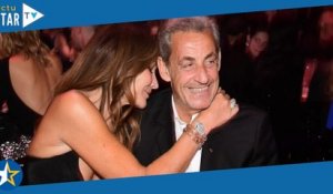 PHOTO Carla Bruni : ce souvenir d'un moment très tactile avec Nicolas Sarkozy lors de vacances en fa