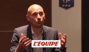 « Le seul acteur d'un match qui ne s'exprime pas, c'est l'arbitre » - Foot - Arbitrage - Antony Gautier