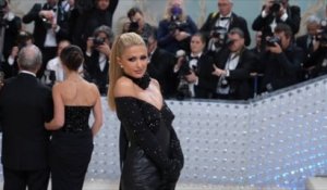 Effondrement des NFT : Sotheby’s et Paris Hilton attaqués en justice