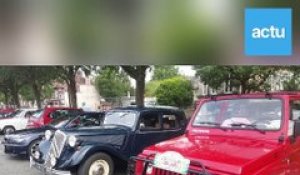 70 voitures anciennes sur le Tour de l'Orne historique