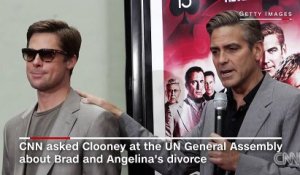 George Clooney apprend le divorce de Brad Pitt et Angelina Jolie en direct