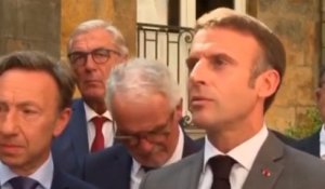 Niger : Macron affirme que l'ambassadeur de France est "pris en otage"