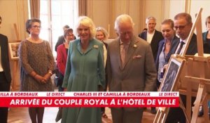 Visite de Charles III en France : le couple royal est arrivé à l'hôtel de ville de Bordeaux