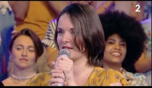 N’oubliez pas les paroles (France 2) : Aurore nous explique pourquoi elle a dû mettre entre parent