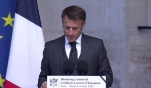 Emmanuel Macron: Hélène Carrère d'Encausse "se portait au chevet de la langue quand rodait la confusion, l'appauvrissement ou l'oubli"