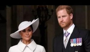 Meghan e Harry tengono "colloqui segreti" con il principe Carlo a Clarence House