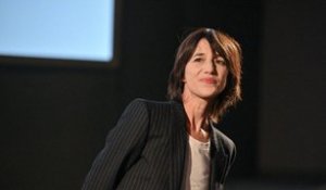 Charlotte Gainsbourg : son escapade new-yorkaise avec ses deux filles Alice et Jo