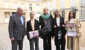 Gérard Larcher reçoit les familles des otages français retenus à Gaza
