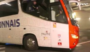 OM - OL: le bus de l'Olympique lyonnais caillassé, le match reporté !