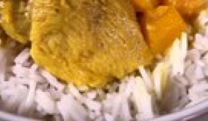 CUISINE ACTUELLE - Curry de poulet et butternut au lait de coco