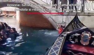 Italie : Regardez les images des ces touristes qui se retrouvent à l'eau à Venise après avoir refuser de suivre les consignes du gondolier qui leur demandait de s'assoir
