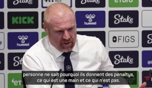 19e j. - Dyche : "Personne ne sait pourquoi ils donnent des penaltys"