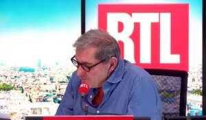 POLITIQUE - Luc Ferry est l'invité de Yves Calvi dans RTL Matin