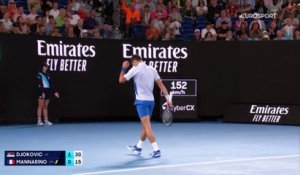 Brutal, Djokovic s'est montré sans pitié face à Mannarino : revivez les temps forts en vidéo