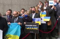 L'UE doit-elle continuer à soutenir l'Ukraine ? Notre sondage révèle que les Européens y sont favorables