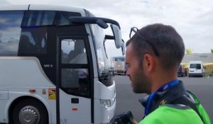 L'arrivée du car de Montpellier à l'Arena Futuroscope avant le Trophée des champions - Hand - Trophée des champions