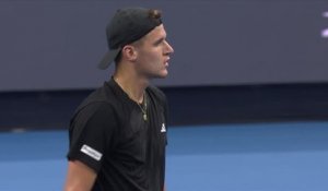 Pékin - Cazaux rend les armes